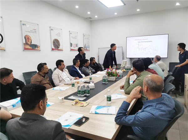 譜標(biāo)用專業(yè)與熱忱，向世界遞出了有影響力的“國際名片”